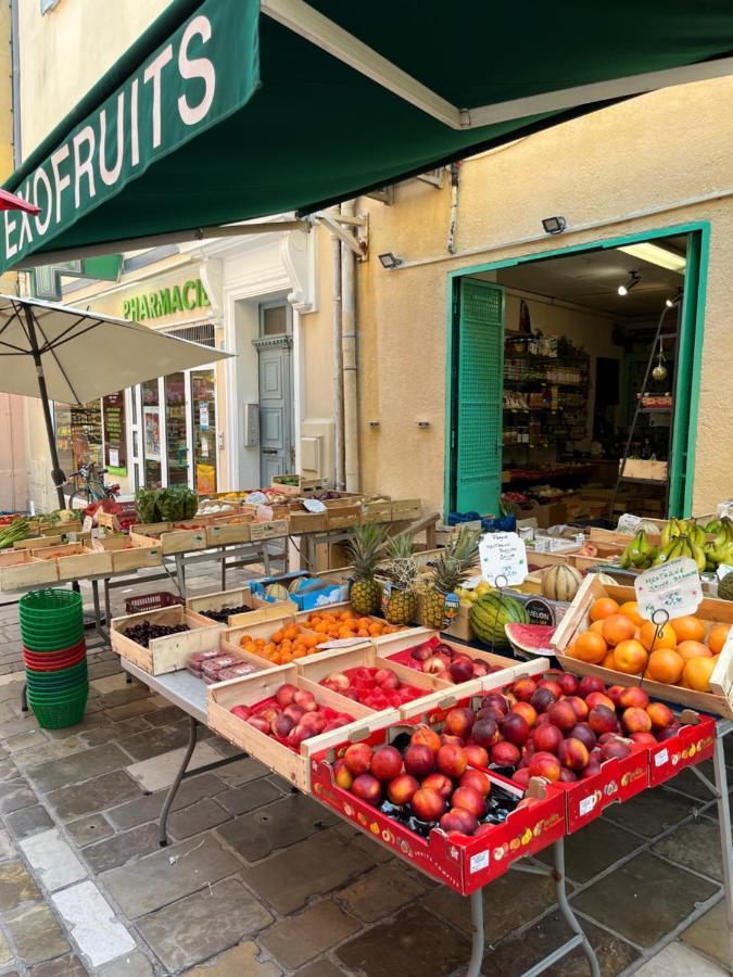 Studio Hyeres -Rue Pietonne Climatisation Lit 160 Tout Equipe - Sabrina 외부 사진